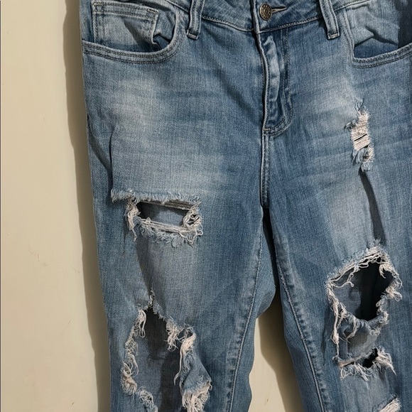 Cello size 9 Distressed Blue Denim Jeans!! - Picture 5 of 8